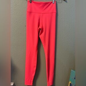 ALO Yoga l M Bright hot Pink High Rise Taper Leg 7/8 Length Activewear Legging